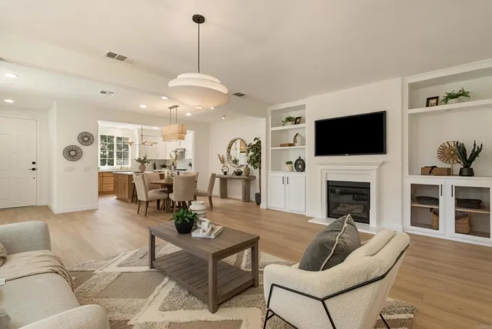 10571 Ponderosa Circle, Santa Fe Springs, California 90670
