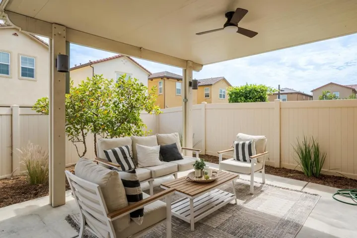 10571 Ponderosa Circle, Santa Fe Springs, California 90670