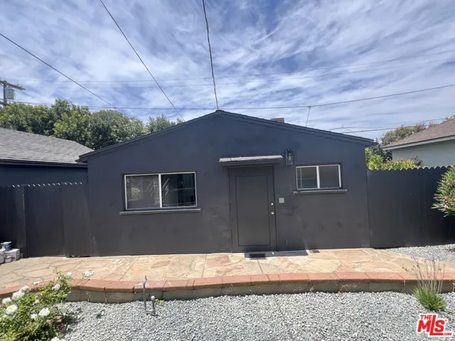 8347 Loyola Boulevard, Los Angeles, California 90045