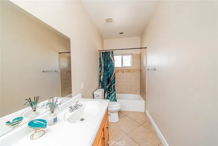 22735 Markham Street, Perris, California 92570