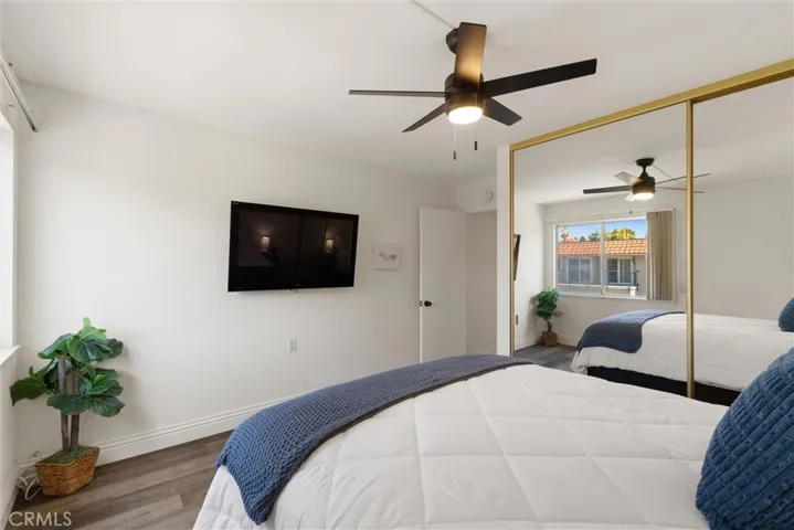Secondary bedroom