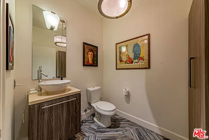 1155 S Grand Avenue 1317, Los Angeles, California 90015