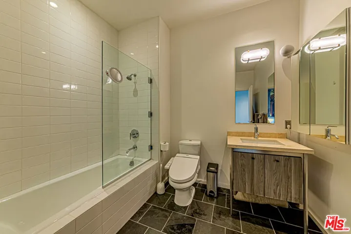 1155 S Grand Avenue 1317, Los Angeles, California 90015