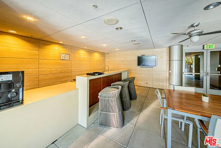 1155 S Grand Avenue 1317, Los Angeles, California 90015