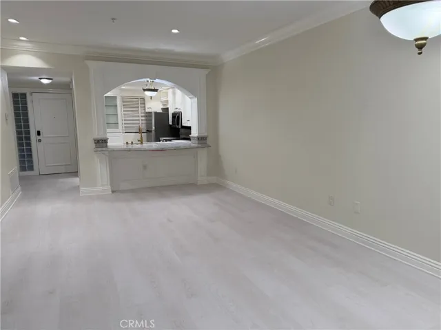 2253 Martin, Irvine, California 92612