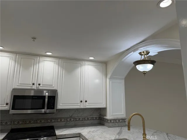 2253 Martin, Irvine, California 92612