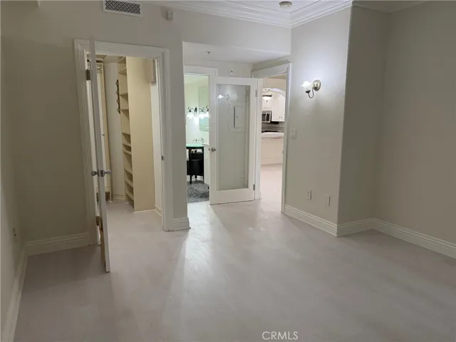 2253 Martin, Irvine, California 92612
