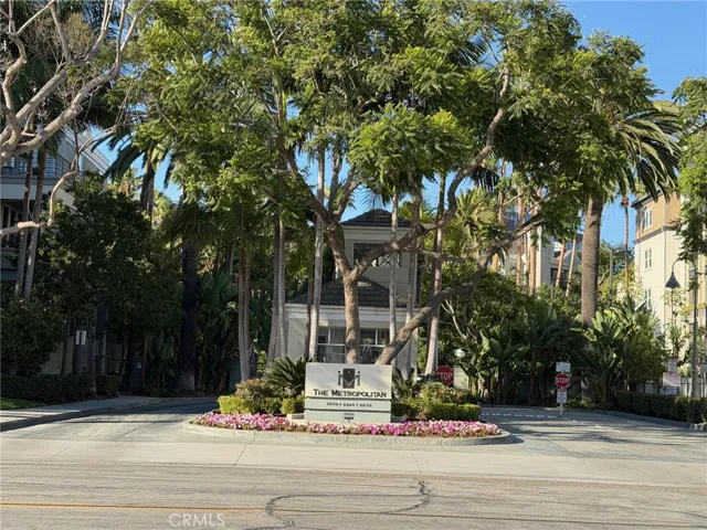 2253 Martin, Irvine, California 92612
