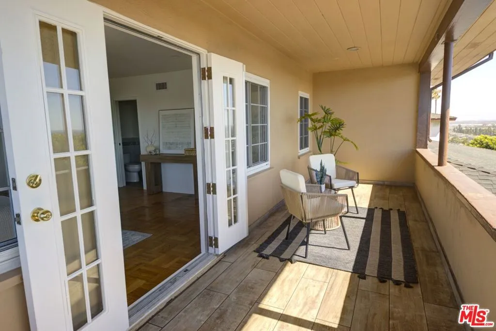 Master Balcony