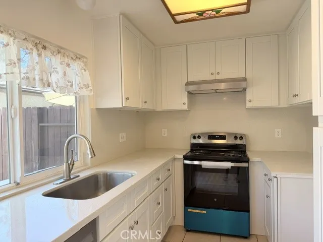 775 Hampshire, La Habra, California 90631