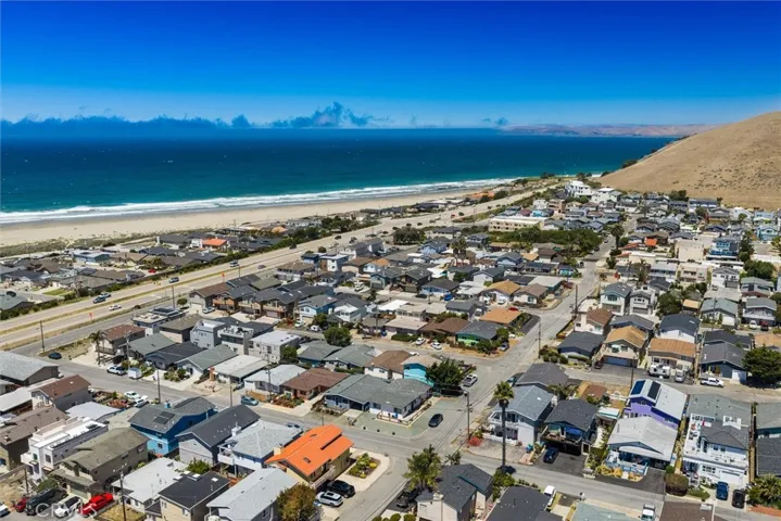 381 Rennell, Morro Bay, California 93442