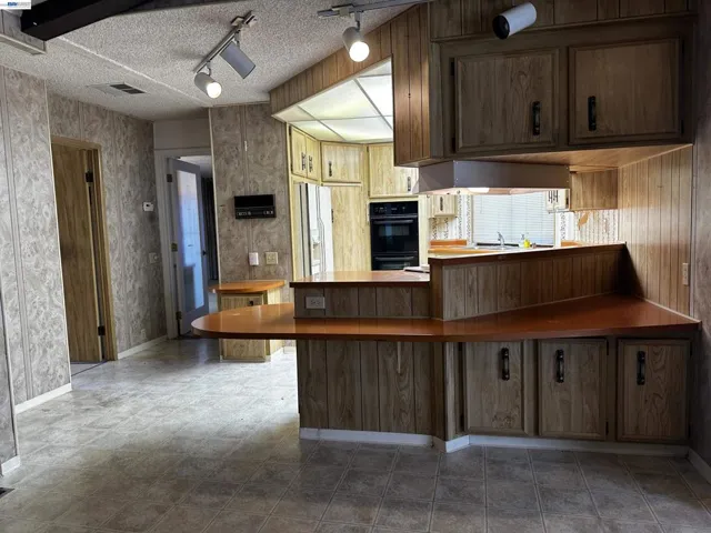 29258 Whalebone Way, Hayward, California 94544