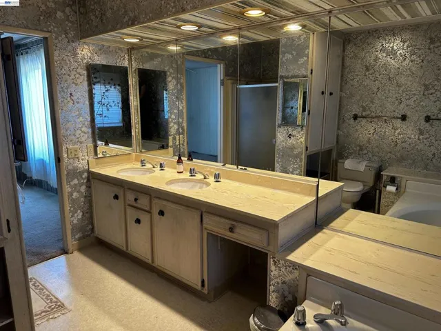 29258 Whalebone Way, Hayward, California 94544