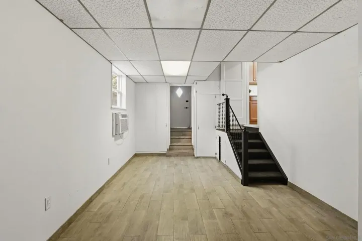 6121 Cumberland St, San Diego, California 92139