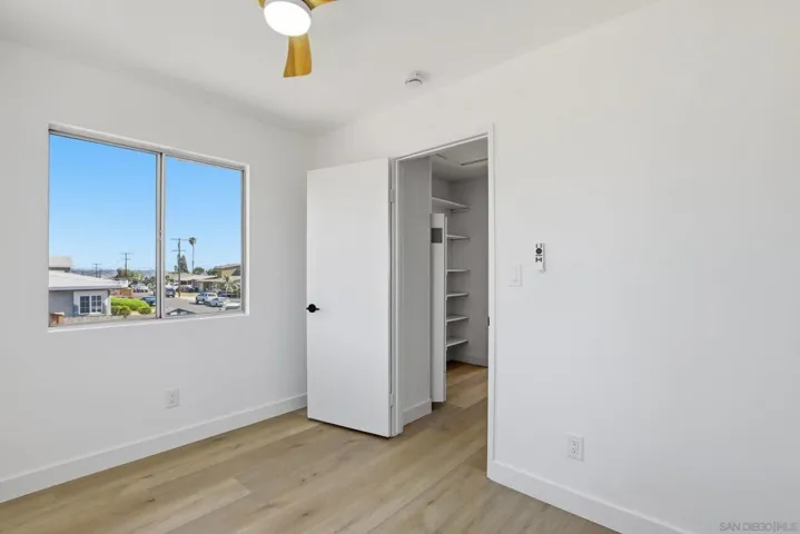 6121 Cumberland St, San Diego, California 92139