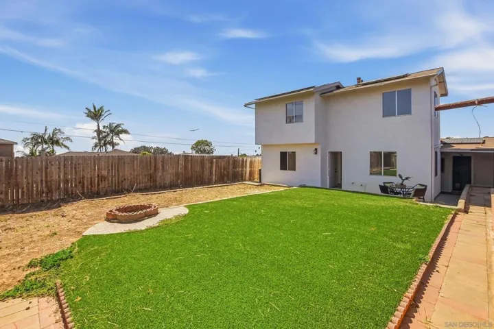 6121 Cumberland St, San Diego, California 92139