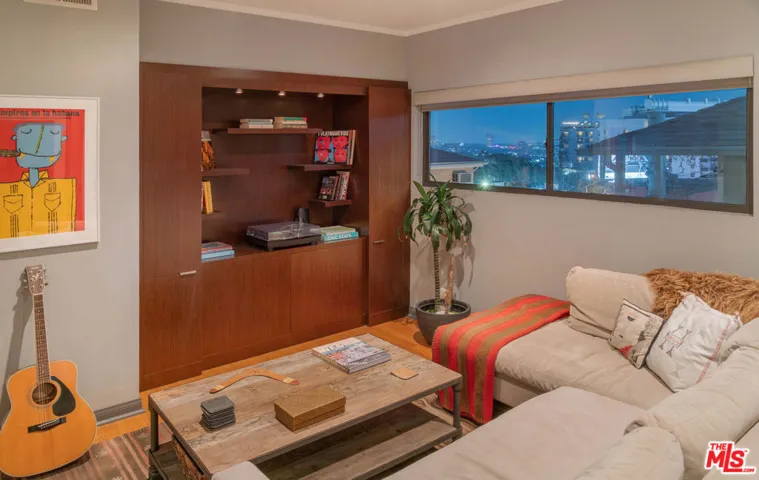 1133 N Clark Street 103, West Hollywood, California 90069