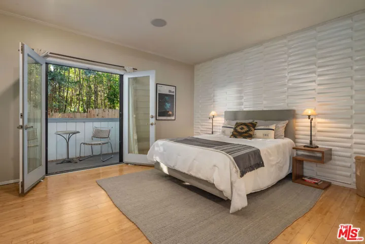 1133 N Clark Street 103, West Hollywood, California 90069