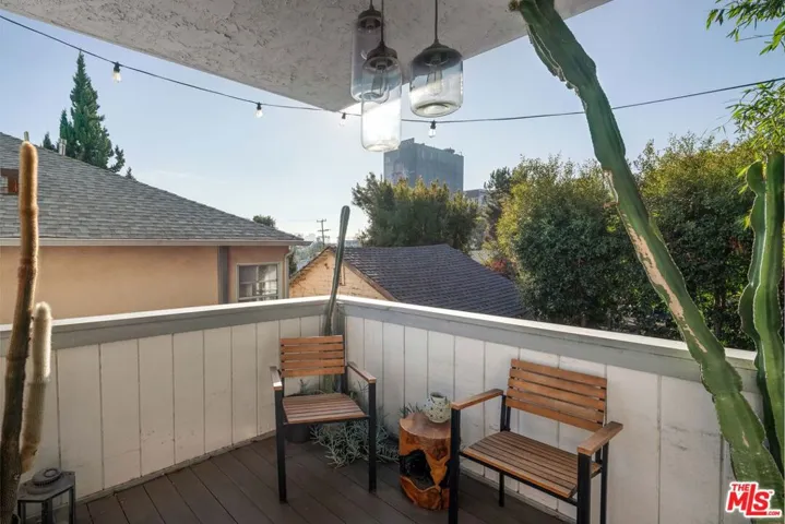 1133 N Clark Street 103, West Hollywood, California 90069
