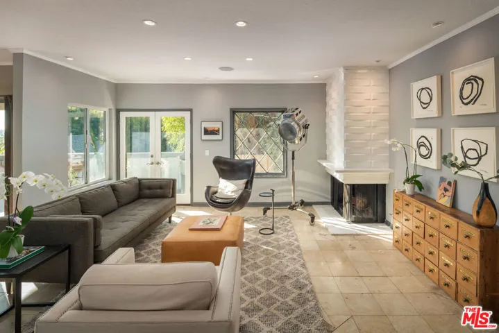 1133 N Clark Street 103, West Hollywood, California 90069