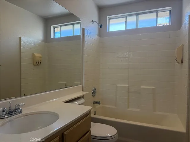 42920 Corte Salamanca, Temecula, California 92592