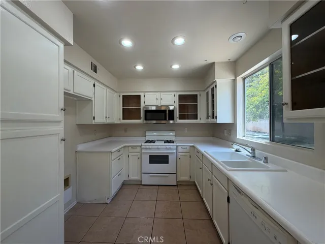 42920 Corte Salamanca, Temecula, California 92592