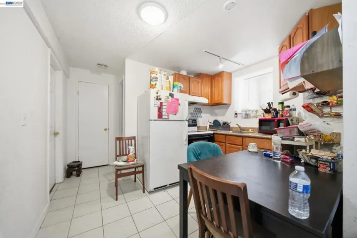 2223 E 23rd St, Oakland, California 94606