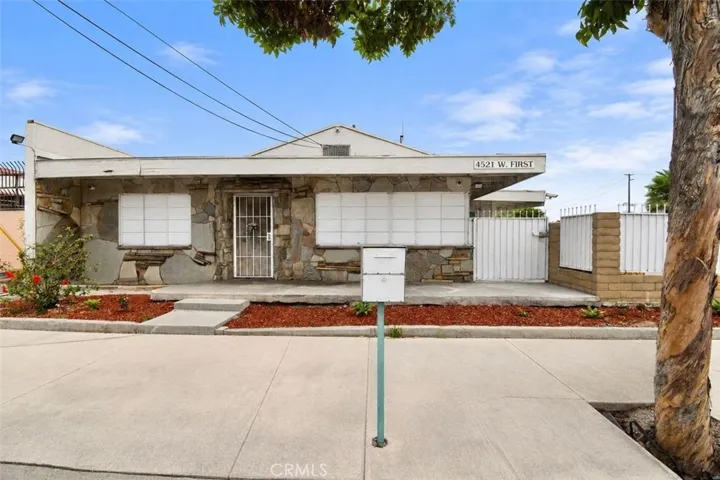 4521 W 1st, Santa Ana, California 92703