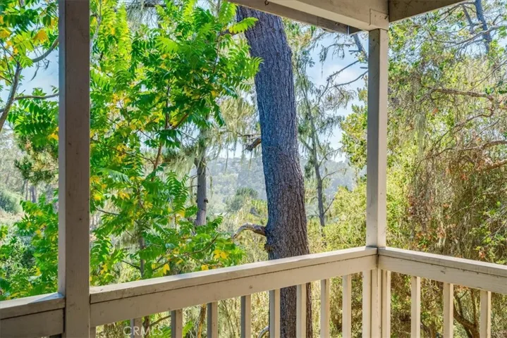 930 Suffolk Street, Cambria, California 93428