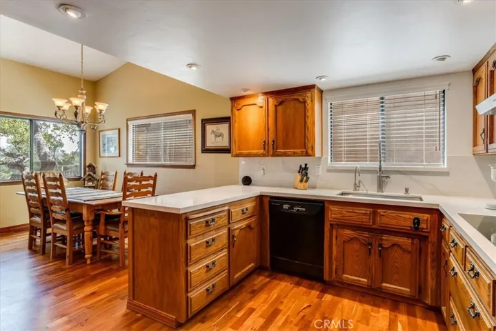930 Suffolk Street, Cambria, California 93428