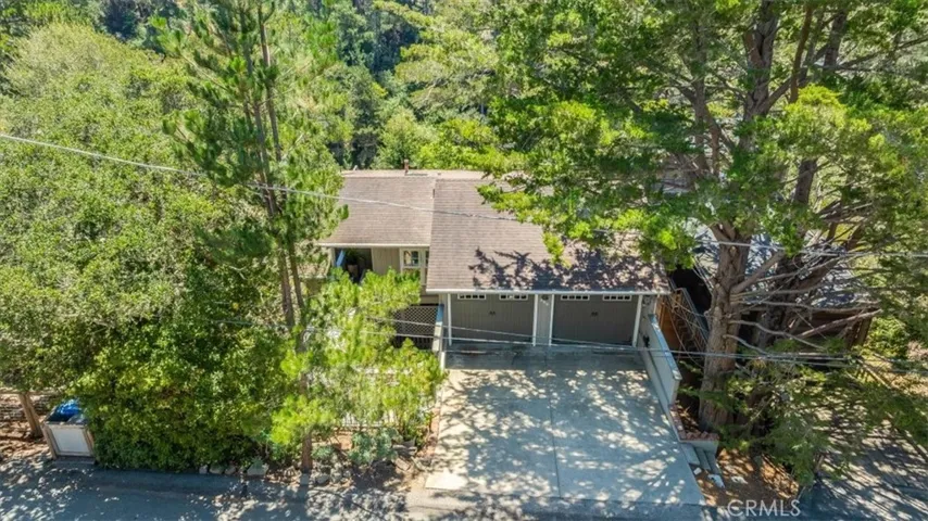 930 Suffolk Street, Cambria, California 93428