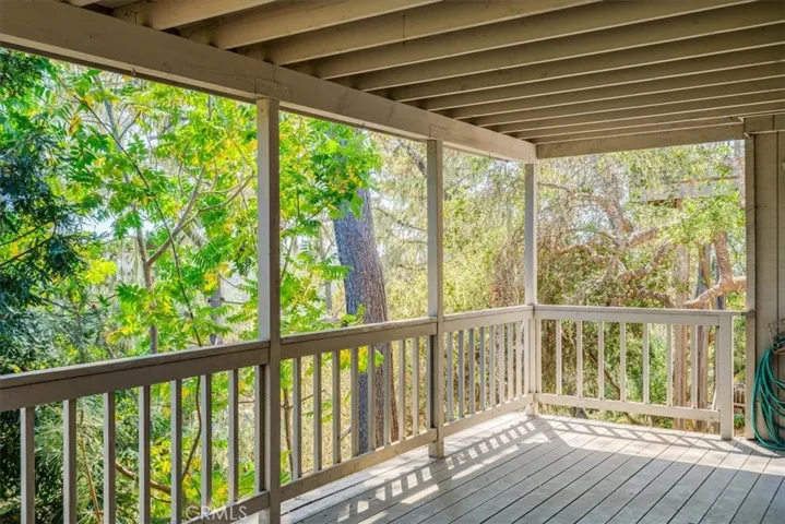 930 Suffolk Street, Cambria, California 93428
