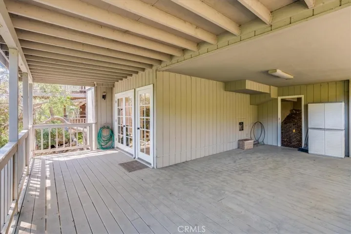 Lower level deck