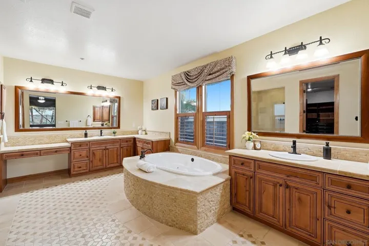 1887 Camino Mojave, Chula Vista, California 91914