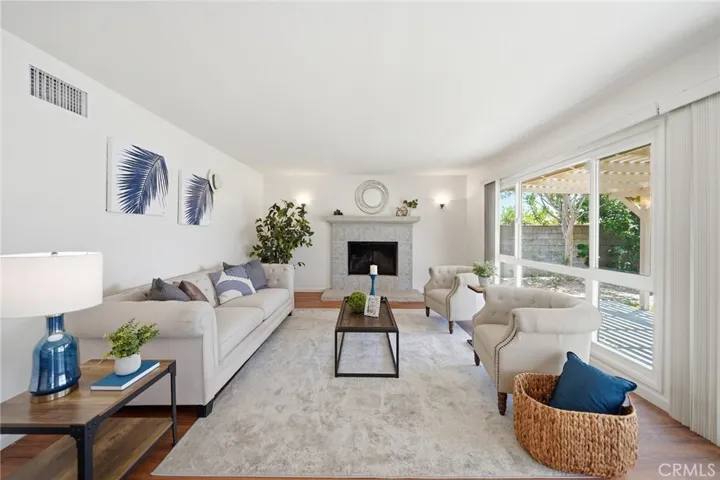 5041 Ridglea Avenue, Buena Park, California 90621