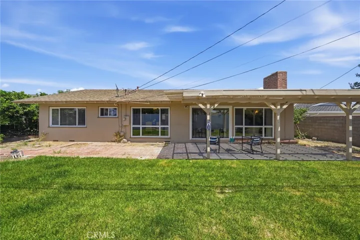 5041 Ridglea Avenue, Buena Park, California 90621