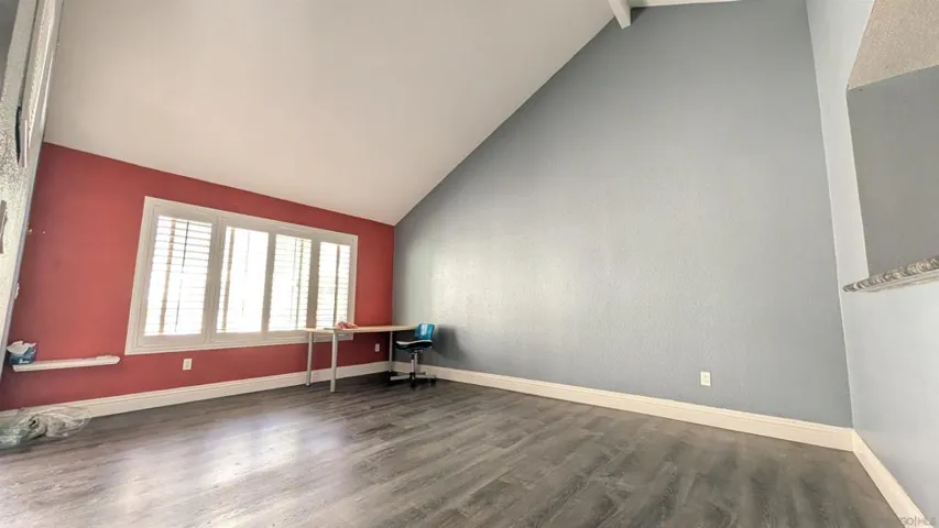2249 Worden St. 22, San Diego, California 92107
