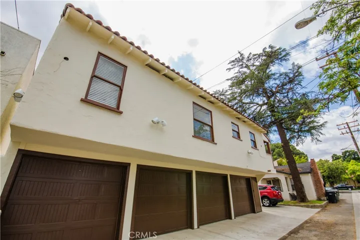 711 W 6th Street 5, Corona, California 92882