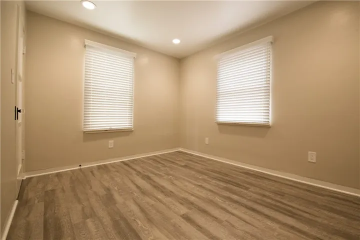 711 W 6th Street 5, Corona, California 92882