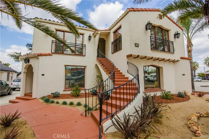 711 W 6th Street 5, Corona, California 92882
