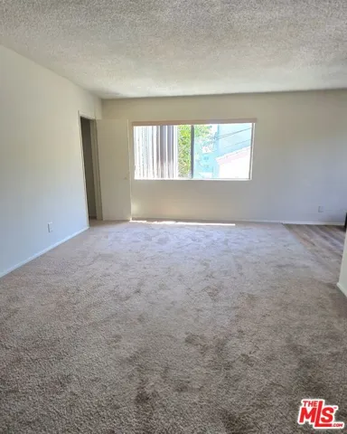 2219 Crenshaw Boulevard 3, Los Angeles, California 90016