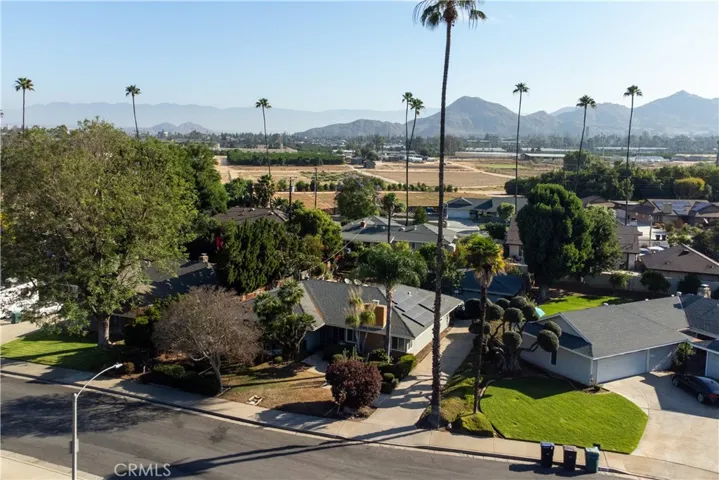 1185 La Subida Court, Riverside, California 92507