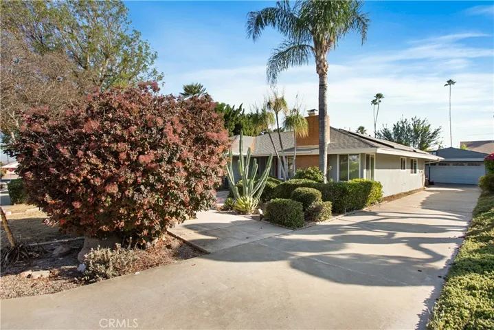 1185 La Subida Court, Riverside, California 92507