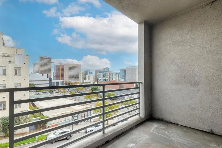 1643 6th Avenue 402, San Diego, California 92101