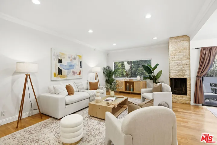 234 S Tower Drive 3, Beverly Hills, California 90211