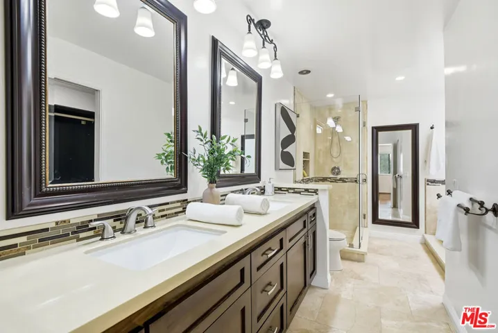 234 S Tower Drive 3, Beverly Hills, California 90211