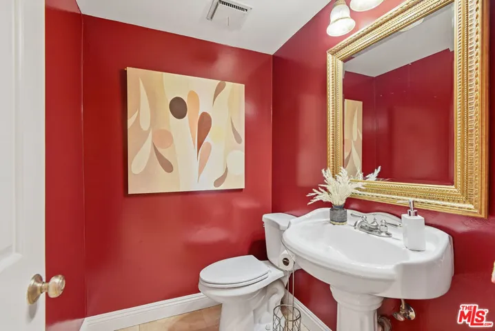 234 S Tower Drive 3, Beverly Hills, California 90211