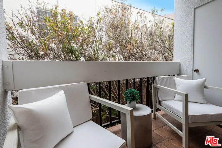 234 S Tower Drive 3, Beverly Hills, California 90211