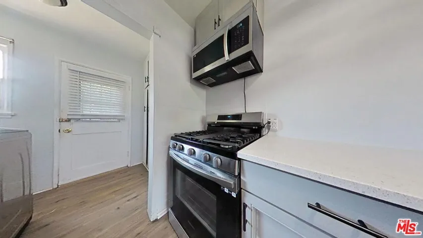 15544 Romar Street, Los Angeles, California 91345
