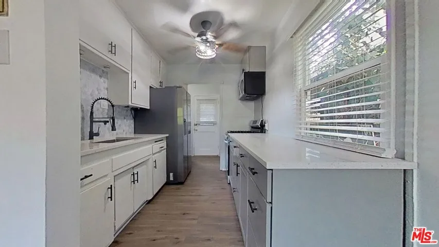 15544 Romar Street, Los Angeles, California 91345